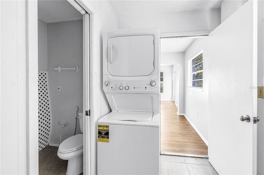 En Venta: $249,900 (2 camas, 2 baños, 1277 Pies cuadrados)