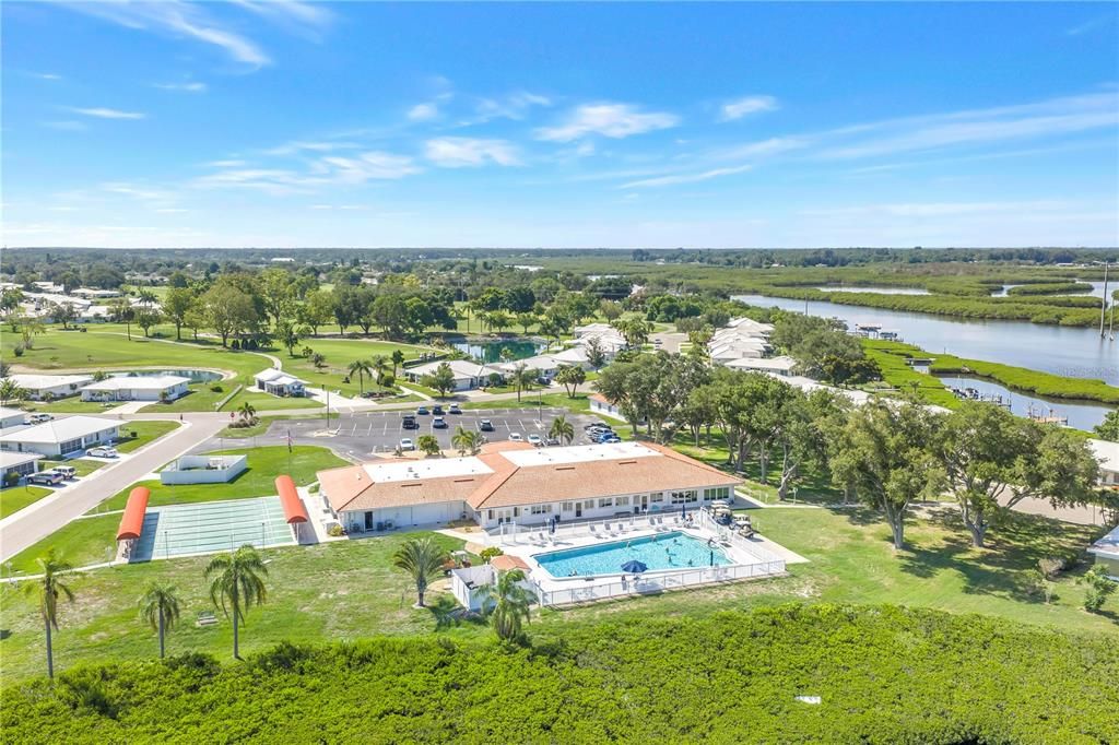 En Venta: $249,900 (2 camas, 2 baños, 1277 Pies cuadrados)