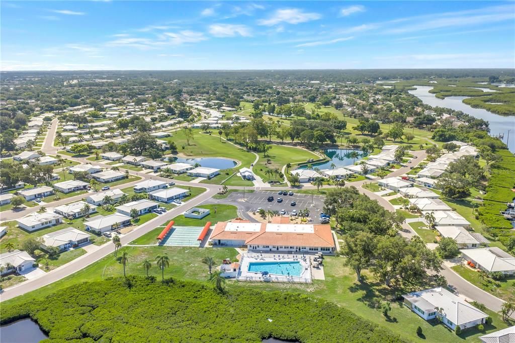 En Venta: $249,900 (2 camas, 2 baños, 1277 Pies cuadrados)