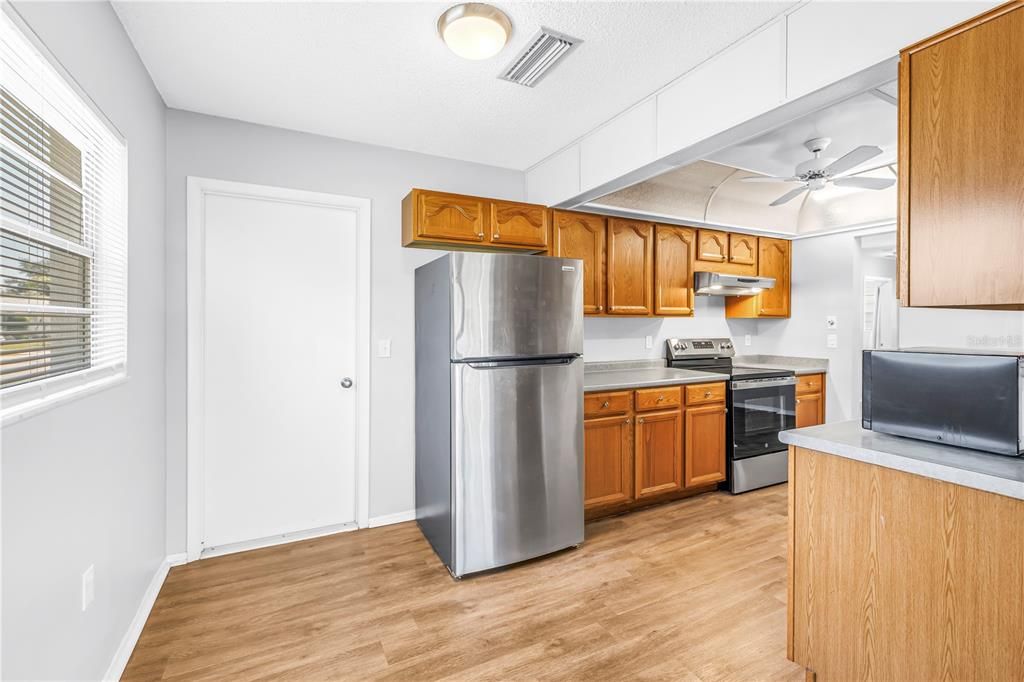 En Venta: $249,900 (2 camas, 2 baños, 1277 Pies cuadrados)
