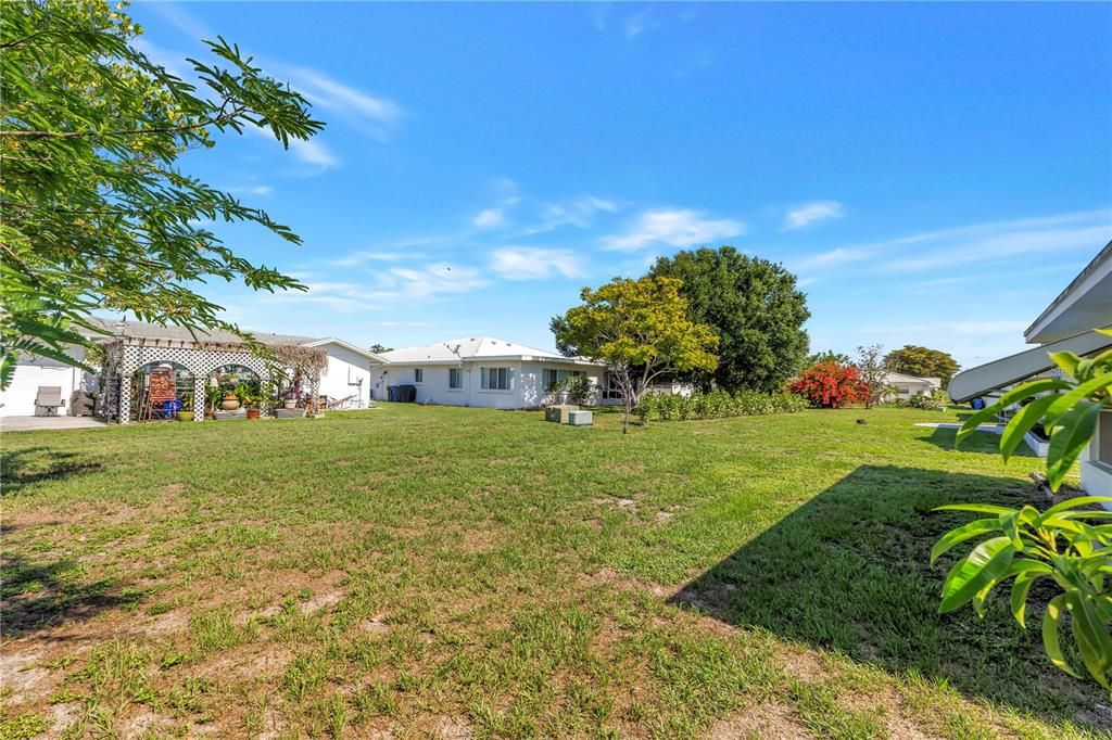 En Venta: $249,900 (2 camas, 2 baños, 1277 Pies cuadrados)