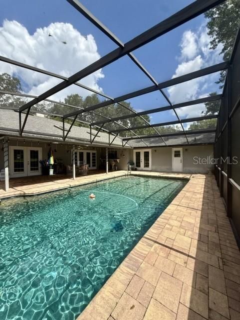 En Venta: $1,500,000 (3 camas, 2 baños, 2167 Pies cuadrados)