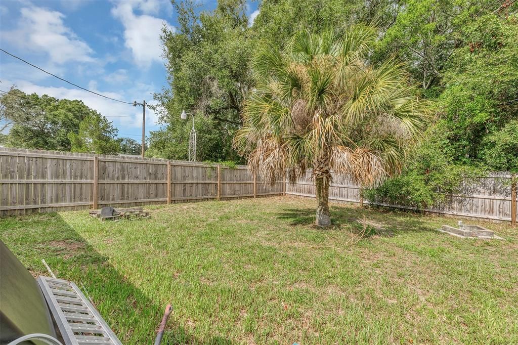 For Sale: $259,000 (3 beds, 2 baths, 1132 Square Feet)