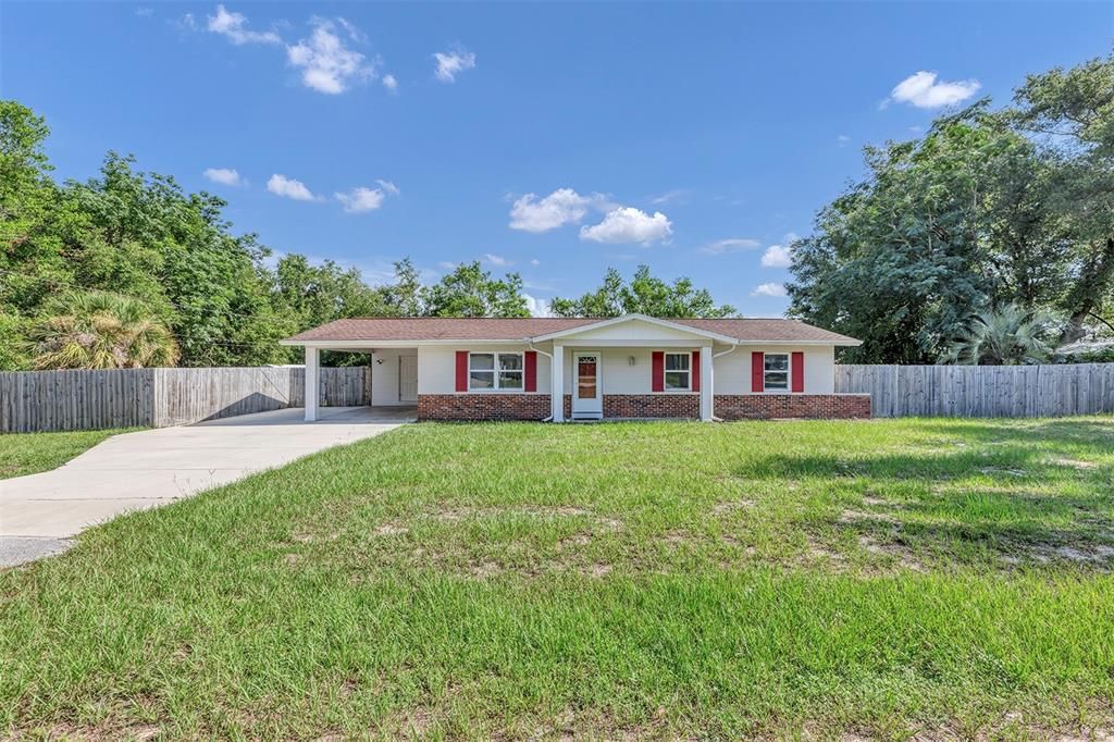 For Sale: $259,000 (3 beds, 2 baths, 1132 Square Feet)