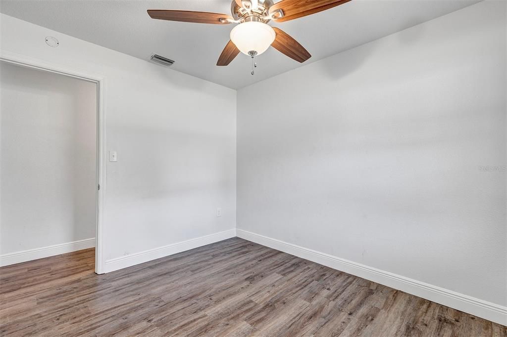 For Sale: $259,000 (3 beds, 2 baths, 1132 Square Feet)
