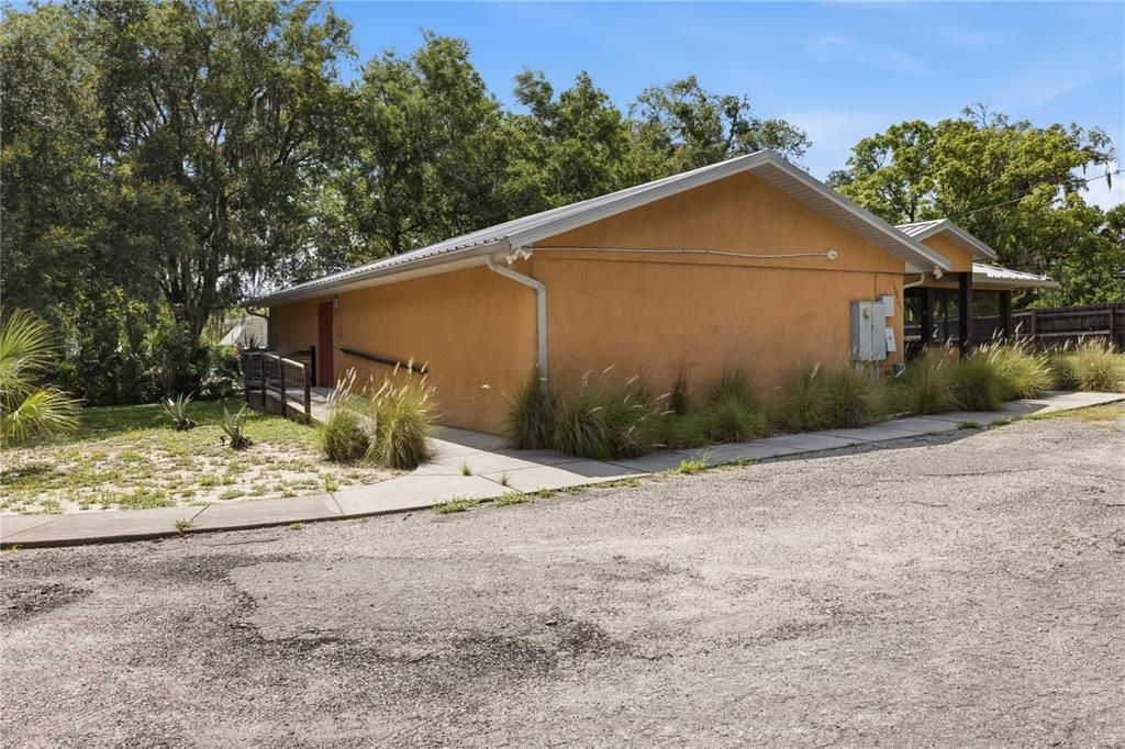 For Sale: $550,000 (0 beds, 0 baths, 1568 Square Feet)