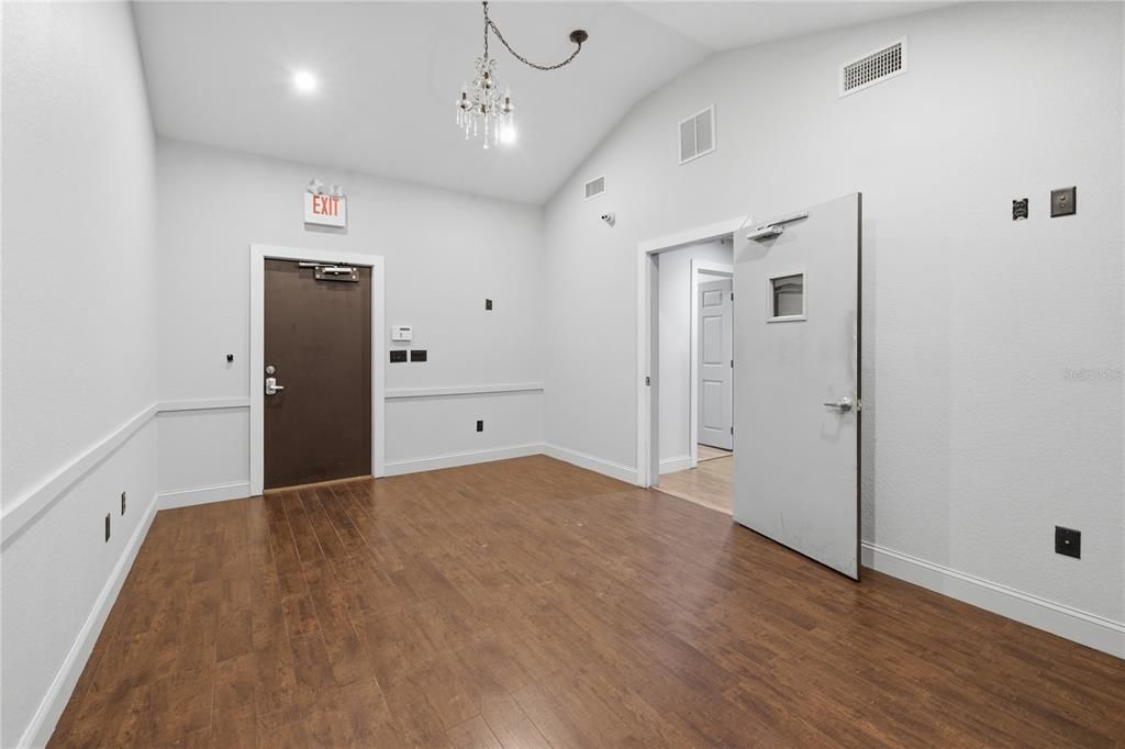 For Sale: $550,000 (0 beds, 0 baths, 1568 Square Feet)