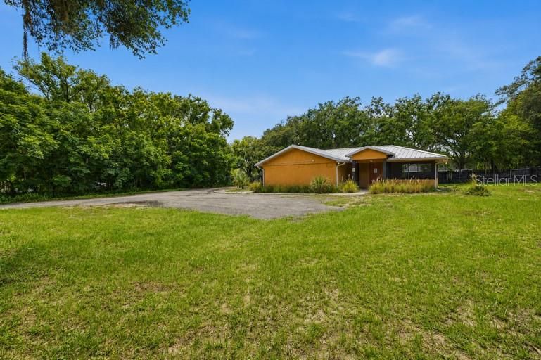 For Sale: $550,000 (0 beds, 0 baths, 1568 Square Feet)