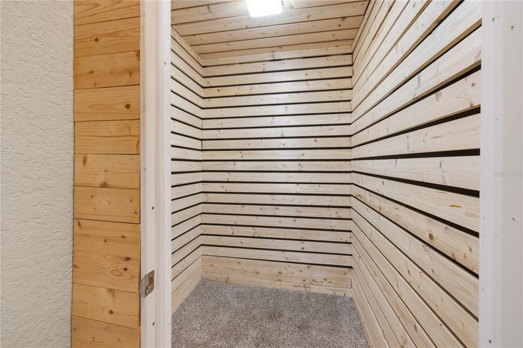 For Sale: $550,000 (0 beds, 0 baths, 1568 Square Feet)