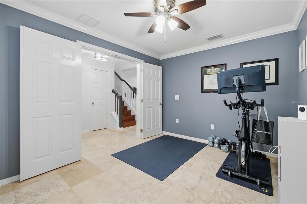 For Sale: $389,900 (3 beds, 2 baths, 1649 Square Feet)