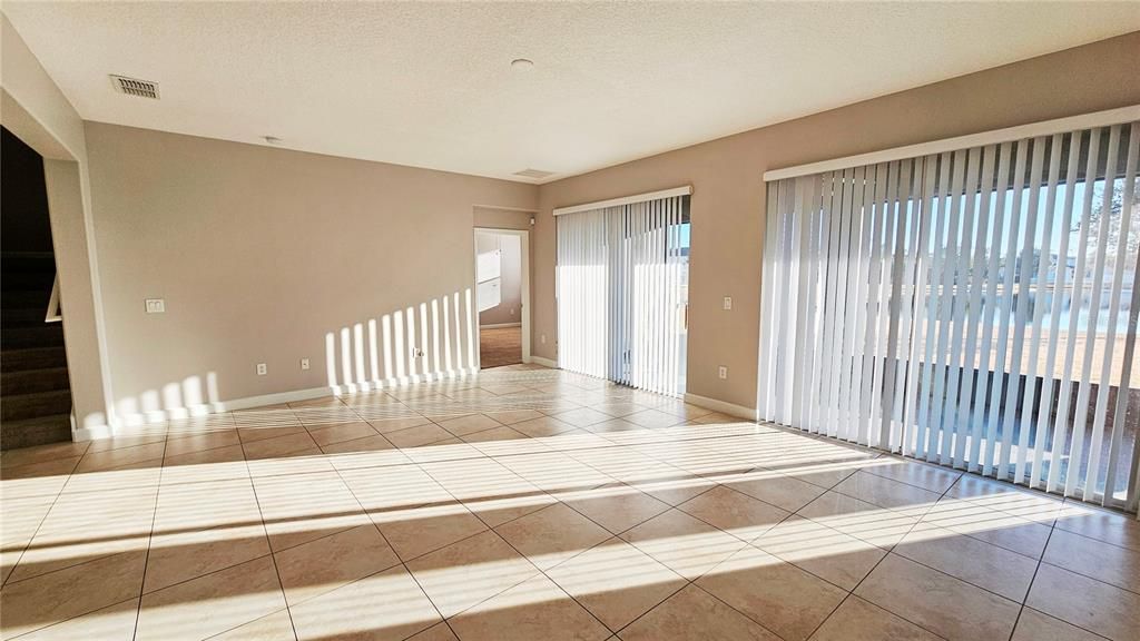 For Rent: $3,800 (4 beds, 3 baths, 2860 Square Feet)