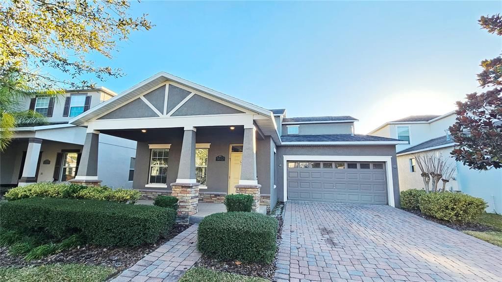 For Rent: $3,800 (4 beds, 3 baths, 2860 Square Feet)