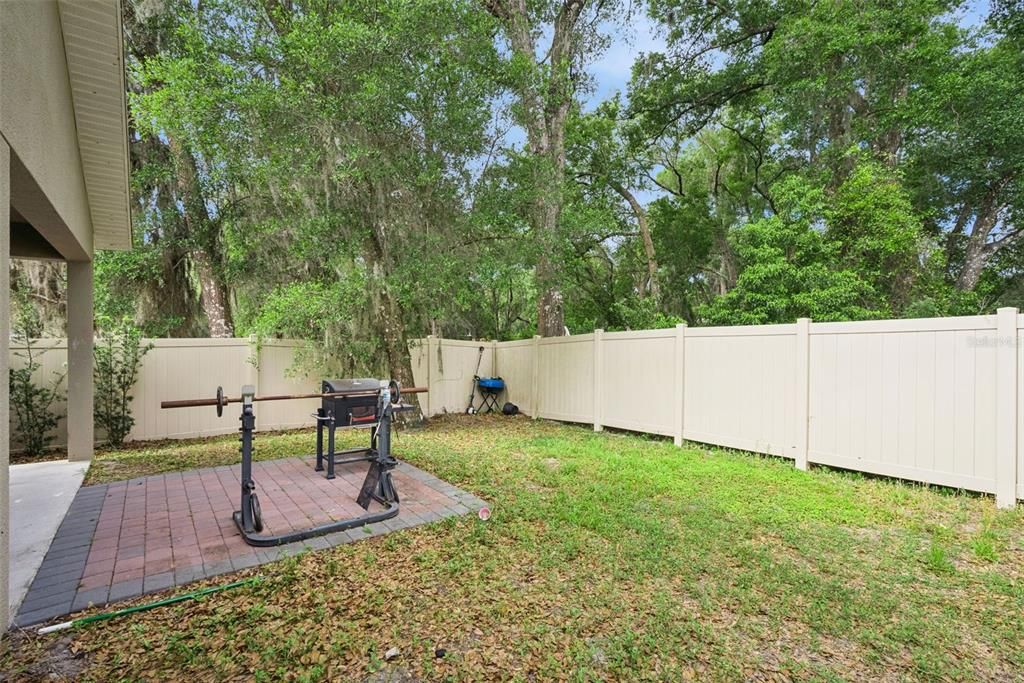 For Sale: $300,000 (3 beds, 2 baths, 1582 Square Feet)