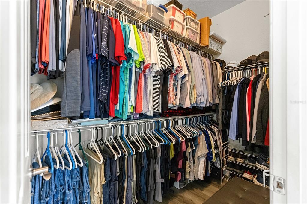 В аренду: $1,700 (2 спален, 2 ванн, 1702 Квадратных фут)