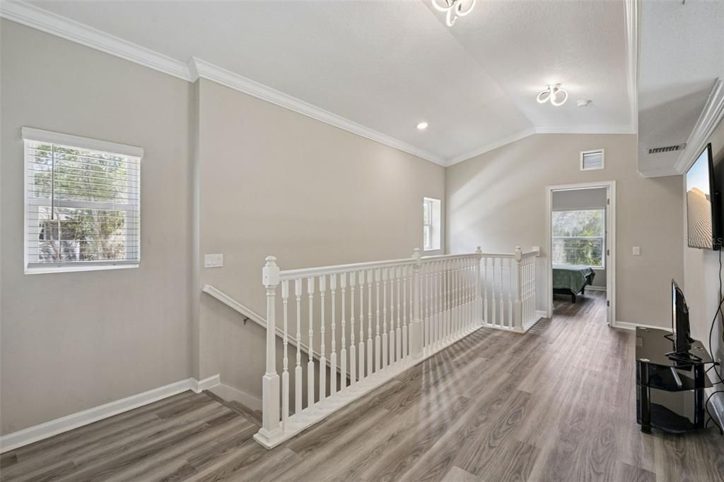 For Sale: $340,000 (3 beds, 2 baths, 1707 Square Feet)