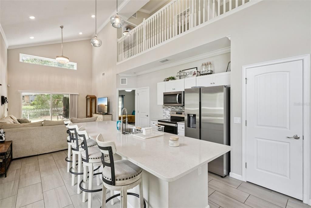 For Sale: $340,000 (3 beds, 2 baths, 1707 Square Feet)