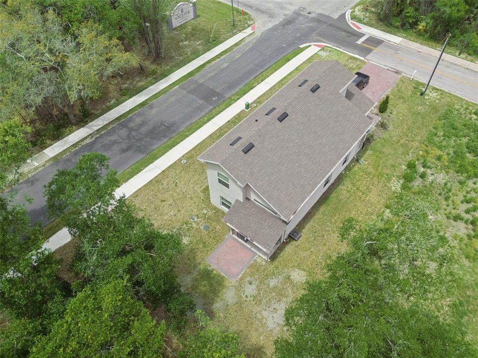 For Sale: $340,000 (3 beds, 2 baths, 1707 Square Feet)