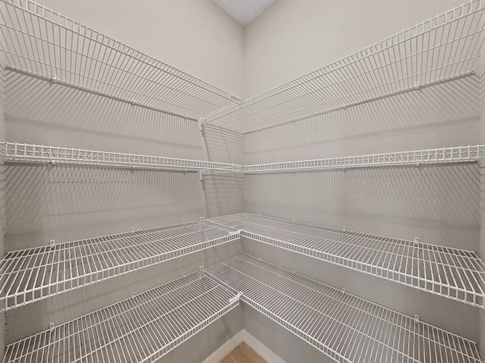 En Renta: $2,150 (3 camas, 2 baños, 1525 Pies cuadrados)