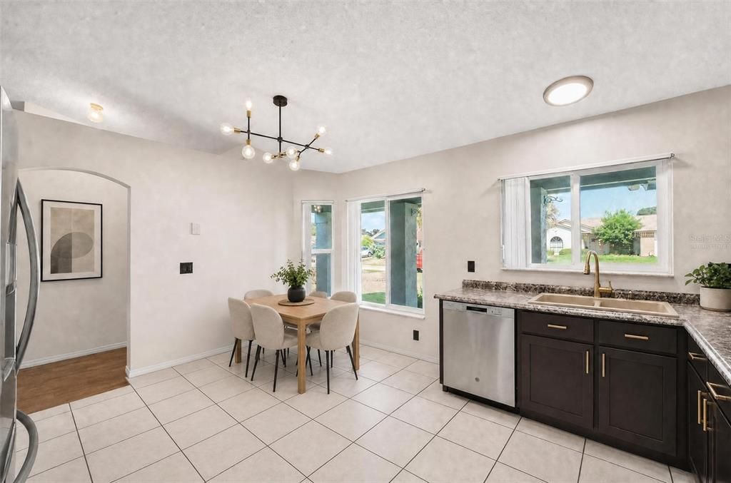 En Venta: $339,000 (3 camas, 2 baños, 1663 Pies cuadrados)