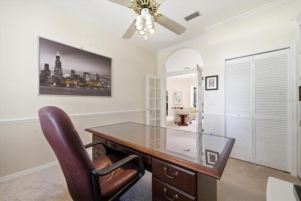 For Sale: $1,100,000 (5 beds, 3 baths, 3390 Square Feet)