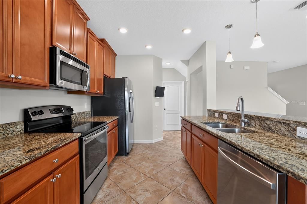 En Venta: $349,900 (4 camas, 2 baños, 1786 Pies cuadrados)