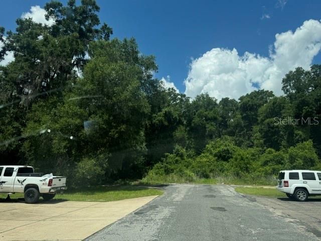 На продажу: $985,000 (9.00 acres)