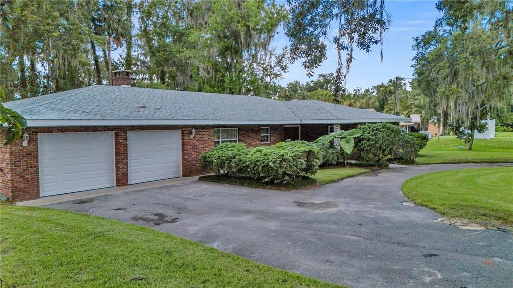 En Venta: $950,000 (4 camas, 2 baños, 1871 Pies cuadrados)