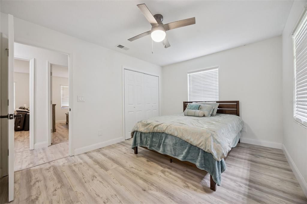 En Venta: $455,000 (3 camas, 2 baños, 1020 Pies cuadrados)