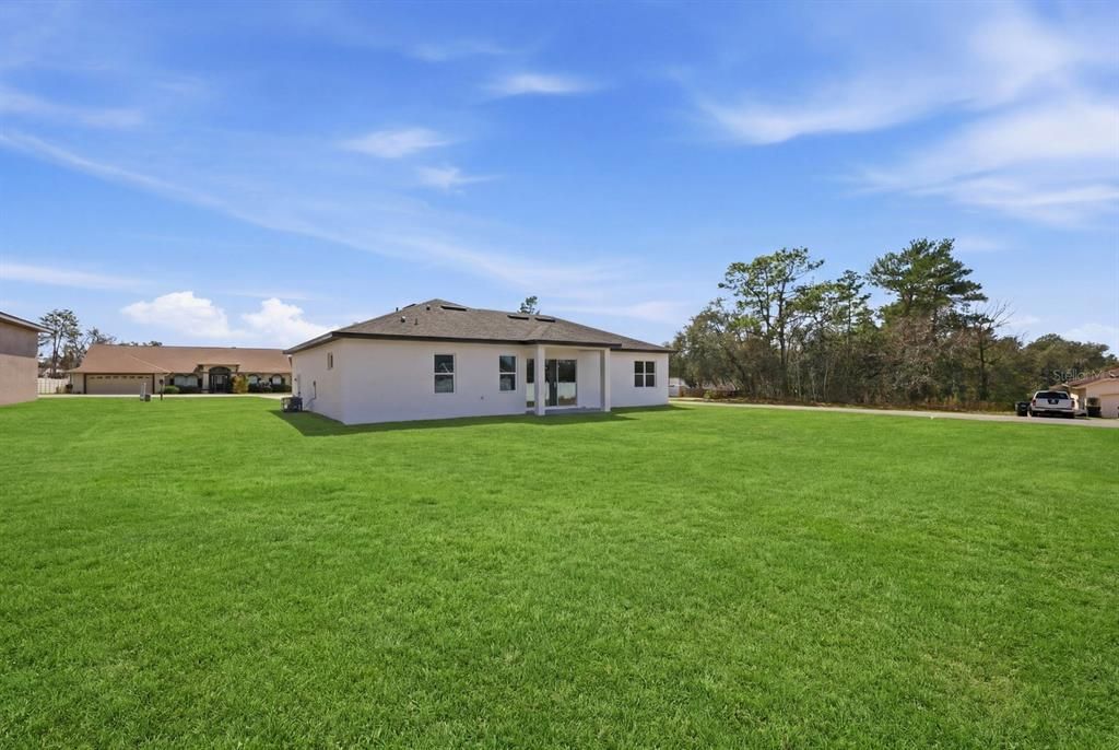 For Sale: $349,900 (4 beds, 3 baths, 1802 Square Feet)