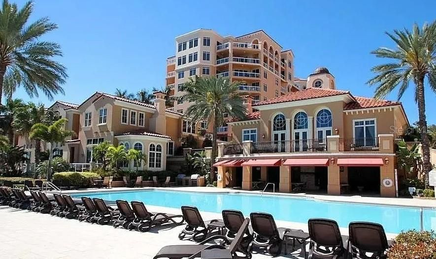 For Rent: $5,000 (2 beds, 3 baths, 1619 Square Feet)