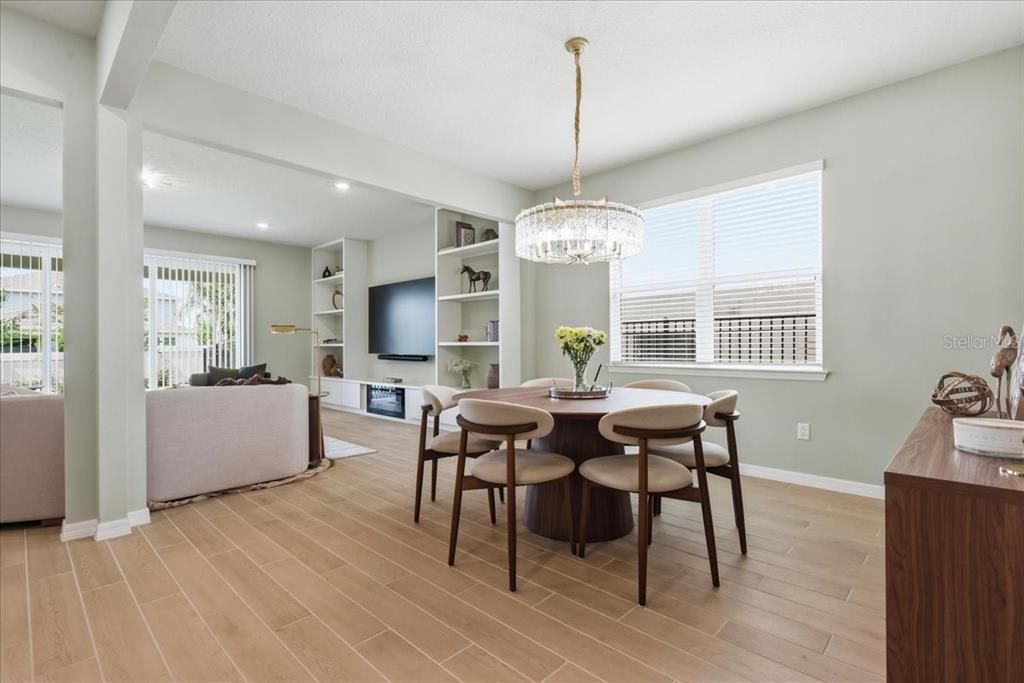 For Sale: $739,900 (5 beds, 4 baths, 3617 Square Feet)