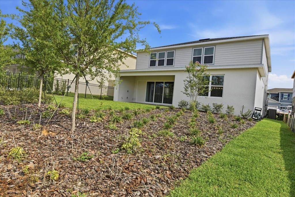 For Sale: $739,900 (5 beds, 4 baths, 3617 Square Feet)