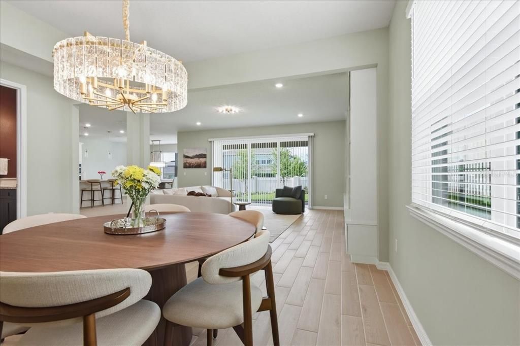 For Sale: $739,900 (5 beds, 4 baths, 3617 Square Feet)