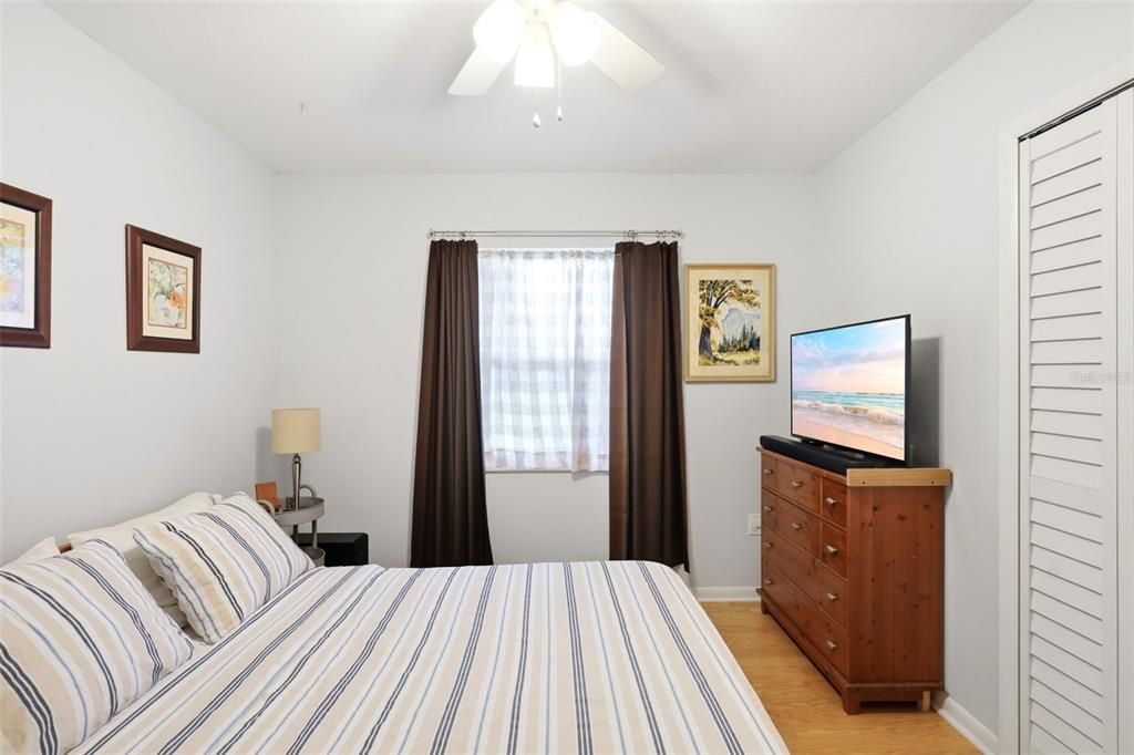 En Venta: $324,900 (3 camas, 2 baños, 1162 Pies cuadrados)