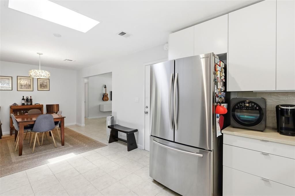 En Venta: $324,900 (3 camas, 2 baños, 1162 Pies cuadrados)