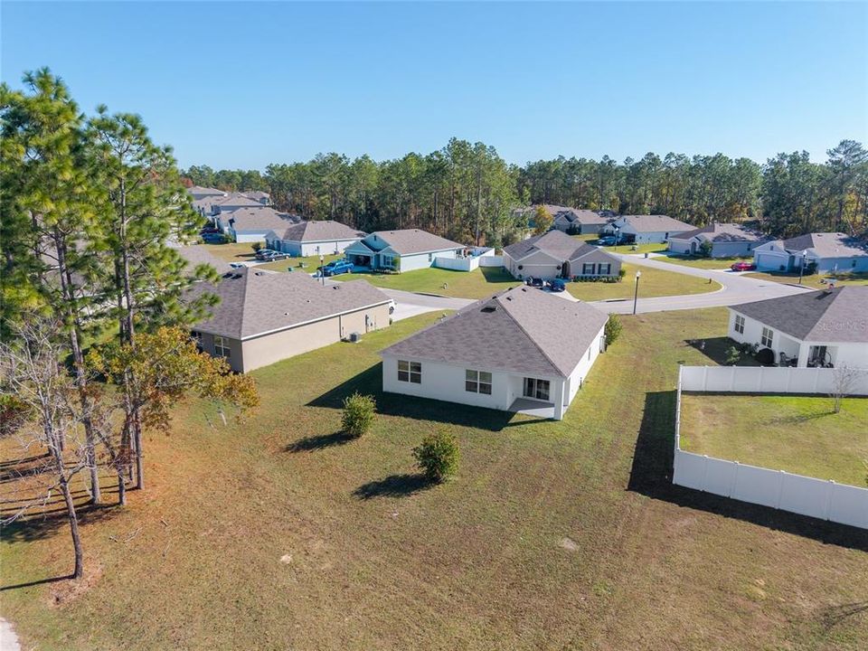 For Sale: $310,000 (4 beds, 2 baths, 1827 Square Feet)