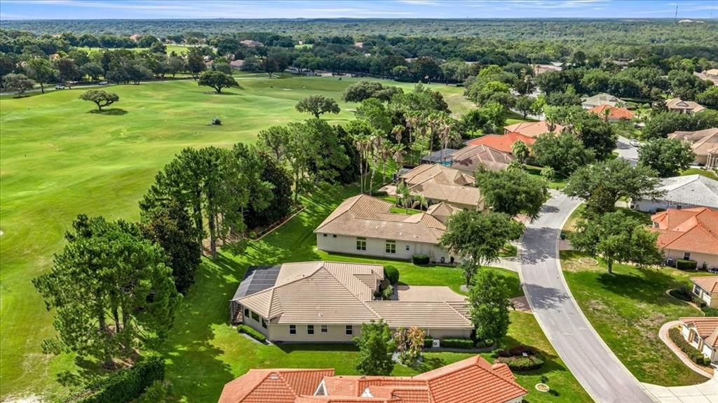 En Venta: $675,000 (4 camas, 2 baños, 2868 Pies cuadrados)