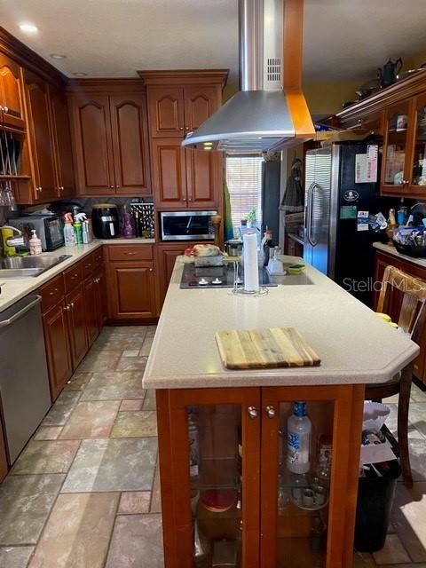 En Venta: $1,199,000 (3 camas, 3 baños, 2610 Pies cuadrados)