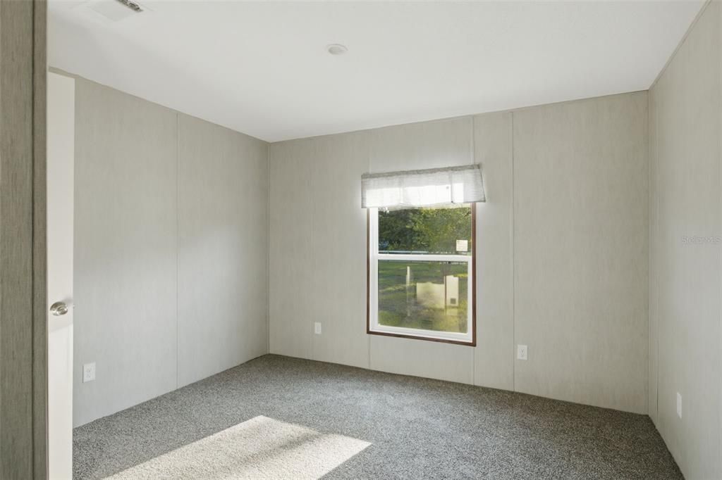 For Sale: $329,999 (4 beds, 2 baths, 1540 Square Feet)
