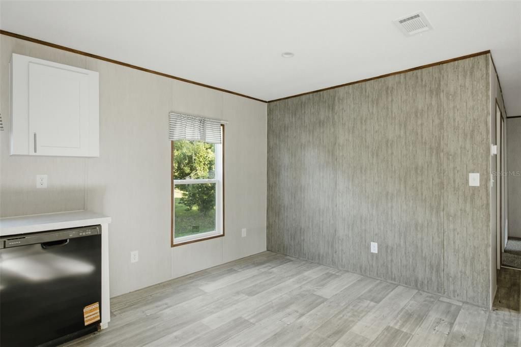For Sale: $329,999 (4 beds, 2 baths, 1540 Square Feet)
