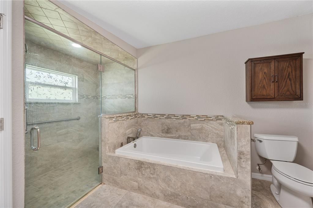 На продажу: $469,950 (3 спален, 2 ванн, 1741 Квадратных фут)