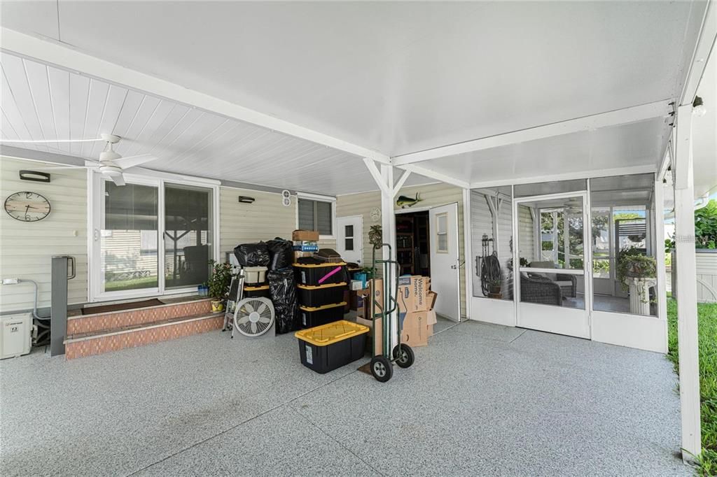 For Sale: $199,900 (2 beds, 2 baths, 1364 Square Feet)