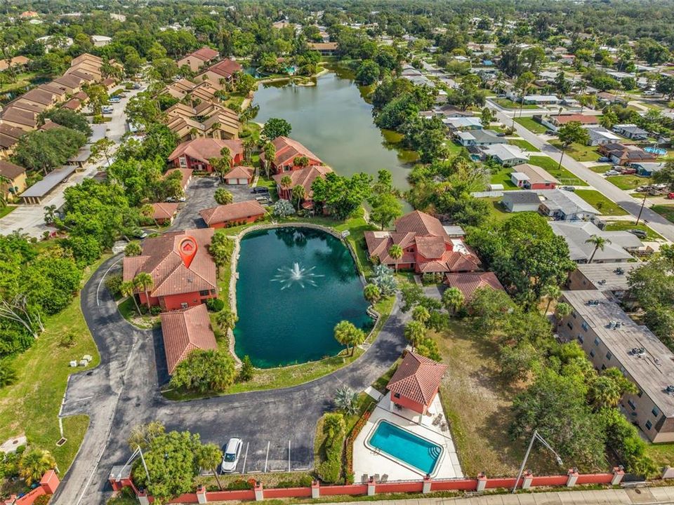 На продажу: $329,000 (2 спален, 2 ванн, 1283 Квадратных фут)