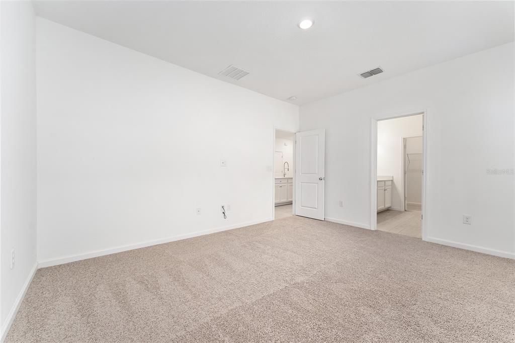 En Venta: $274,900 (2 camas, 2 baños, 1548 Pies cuadrados)