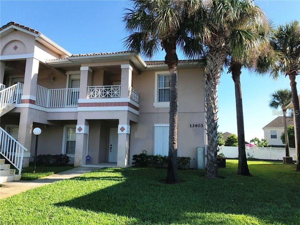 For Rent: $1,750 (3 beds, 2 baths, 1162 Square Feet)