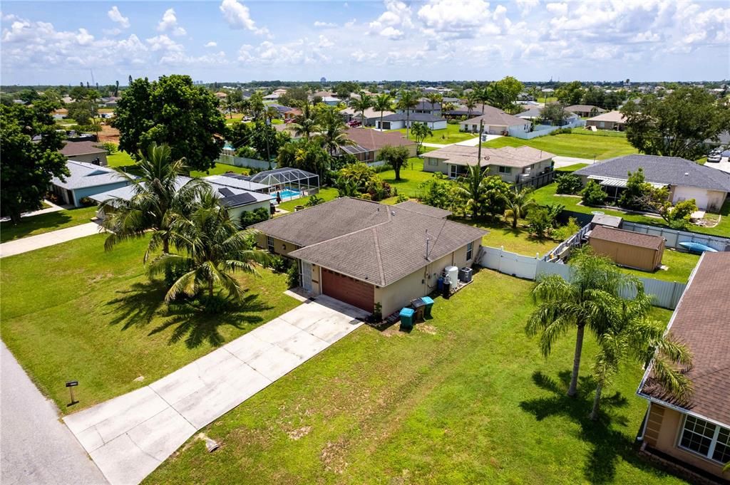 For Sale: $265,000 (3 beds, 2 baths, 1422 Square Feet)