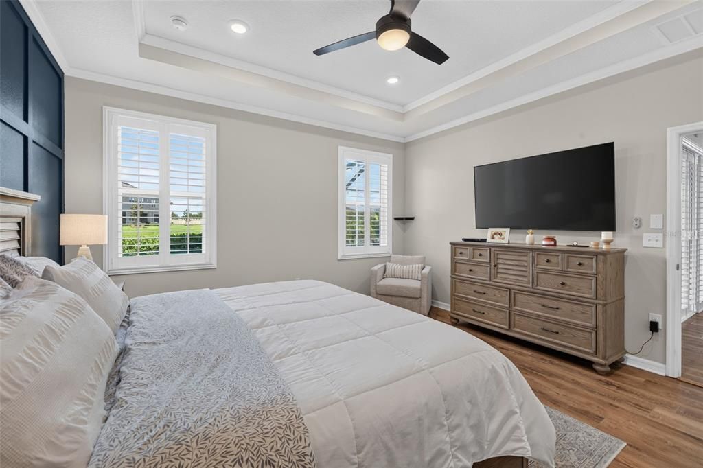 Activo con contrato: $459,000 (4 camas, 2 baños, 2037 Pies cuadrados)