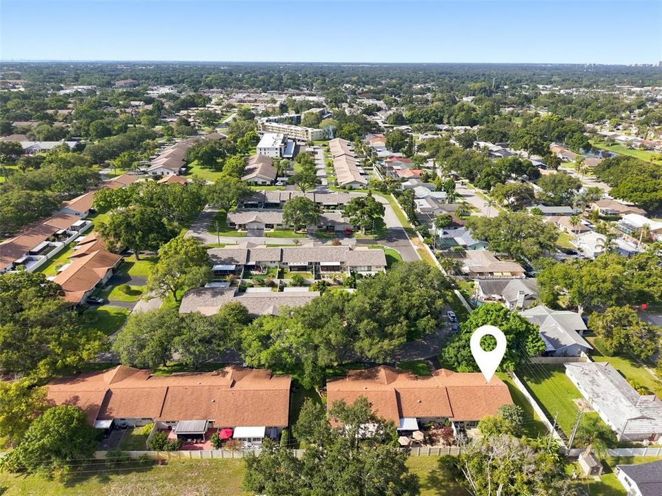 En Venta: $324,900 (2 camas, 2 baños, 1275 Pies cuadrados)