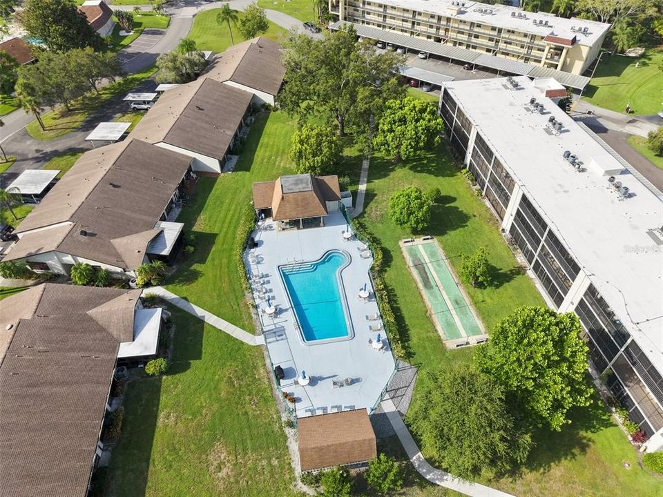 En Venta: $324,900 (2 camas, 2 baños, 1275 Pies cuadrados)