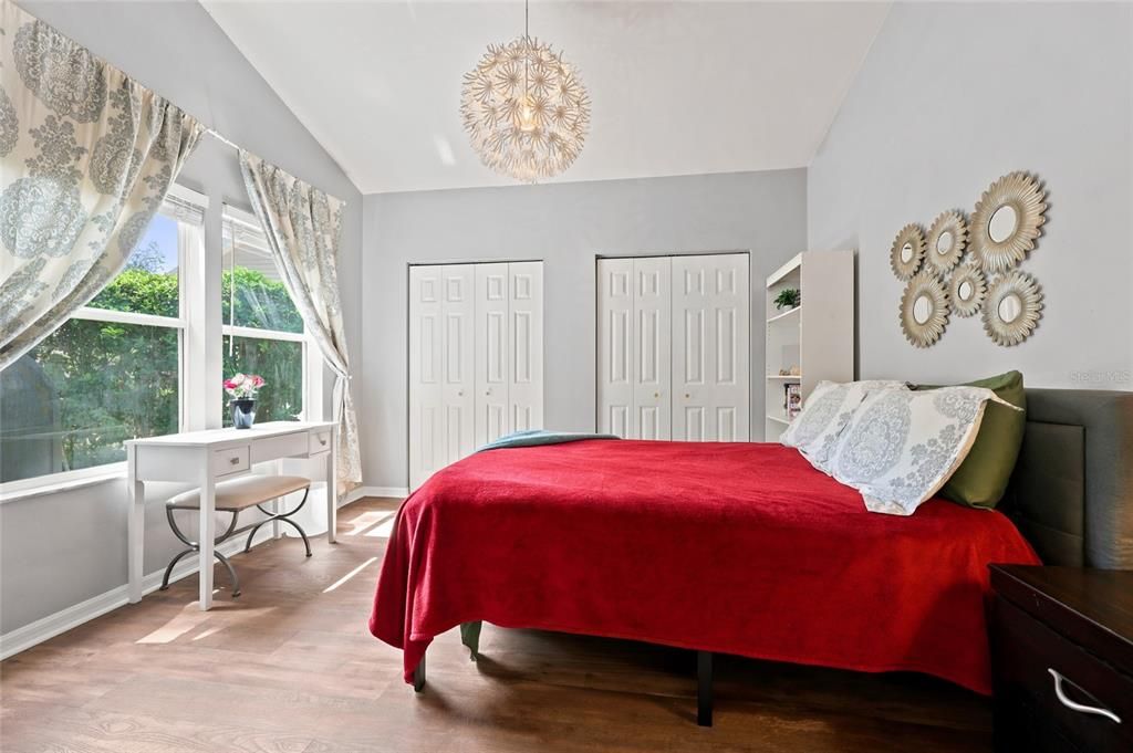 For Sale: $450,000 (5 beds, 2 baths, 2203 Square Feet)